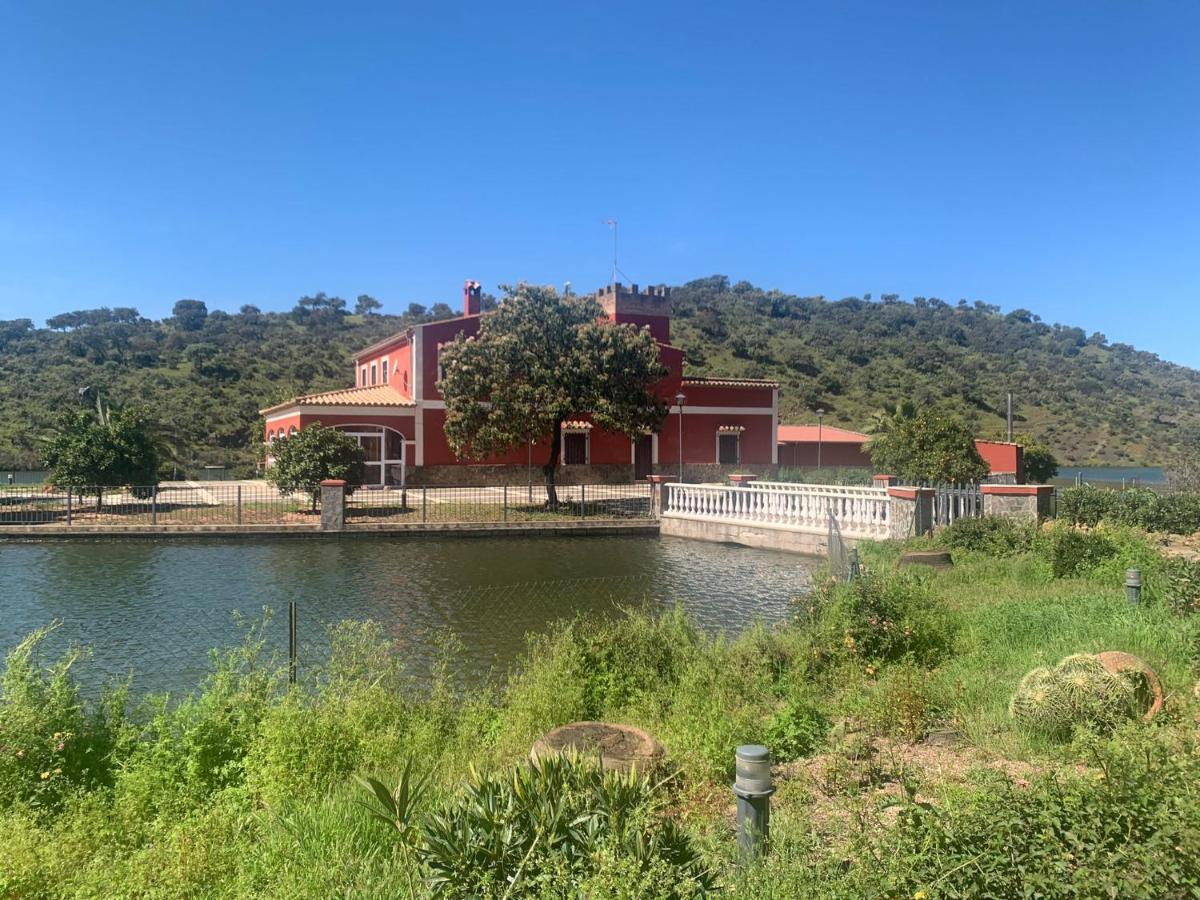 Hacienda La Huertezuela Y Casa Del Lago Villafranca de Cordoba Exterior photo